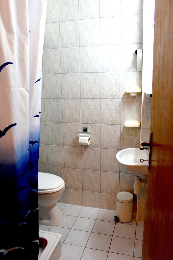 Apartments Nature Omis Exterior photo
