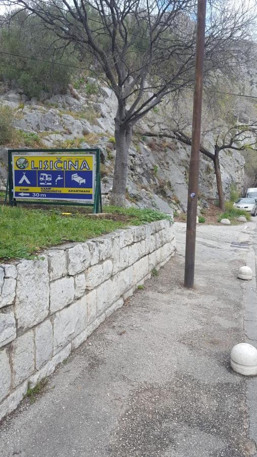 Apartments Nature Omis Exterior photo